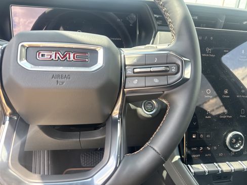 New 2027 GMC Terrain AT4 w/ Convenience Package III AWD/4WD image 19