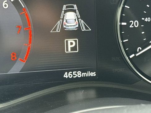 Used 2024 Nissan Kicks SV image 6