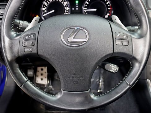 Used 2010 Lexus IS 350C RWD image 17