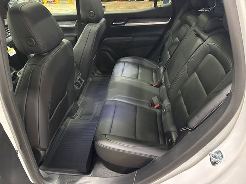 New 2026 GMC Terrain Elevation w/ Elevation Premium Package image 38