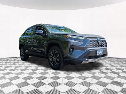 Used 2023 Toyota RAV4 Limited AWD/4WD image 17
