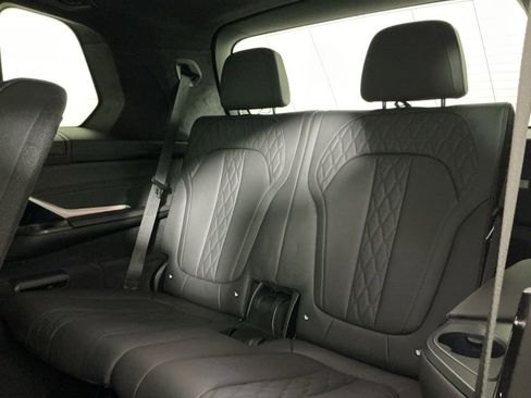 Certified 2022 BMW X7 M50i w/ Cold Weather Package AWD/4WD image 28