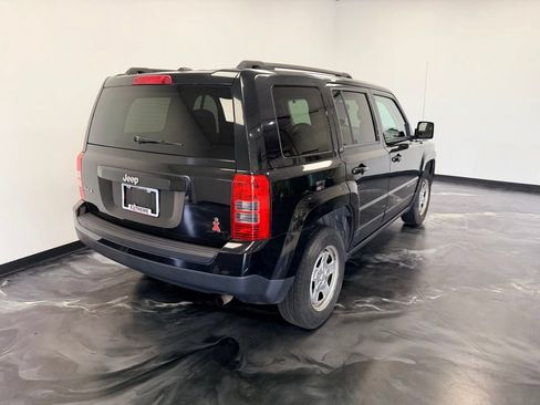 Used 2016 Jeep Patriot Sport w/ Power Value Group AWD/4WD image 20