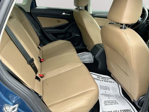 Used 2019 Volkswagen Jetta SEL FWD image 28