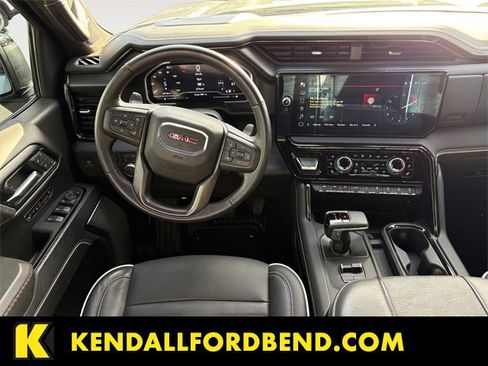 Used 2024 GMC Sierra 1500 AT4X image 10