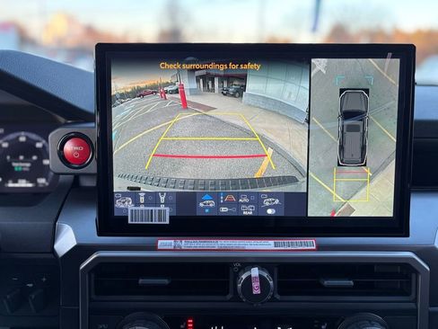 New 2025 Toyota 4Runner TRD Off-Road Premium image 27