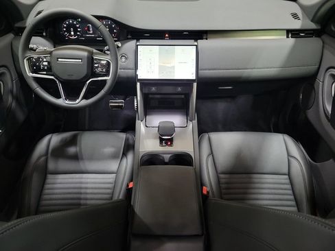 Used 2024 Land Rover Discovery Sport Dynamic SE AWD/4WD image 25