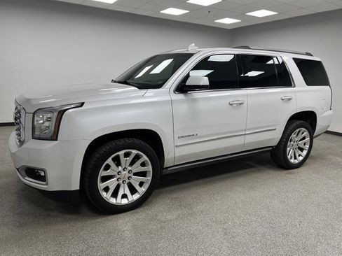Used 2020 GMC Yukon Denali w/ Open Road Package image 6