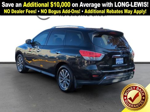 Used 2015 Nissan Pathfinder SV image 4