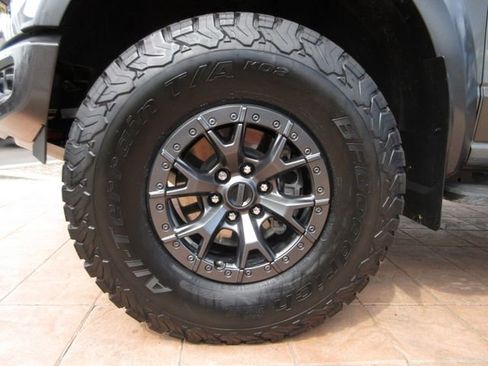 Certified 2021 Ford F150 Raptor w/ Raptor 37 Performance Package image 8