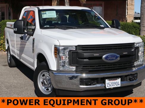 Used 2018 Ford F250 XL w/ Power Equipment Group image 2