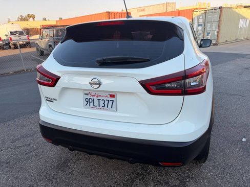 Used 2020 Nissan Rogue Sport S w/ Appearance Package FWD image 19