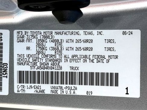Used 2024 Toyota Tundra Limited RWD image 32
