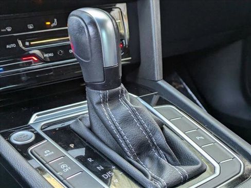 Used 2023 Volkswagen Arteon SEL image 14