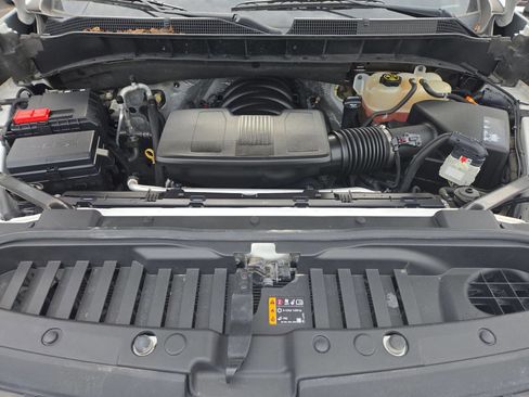 Used 2019 Chevrolet Silverado 1500 LT w/ All-Star Edition image 17