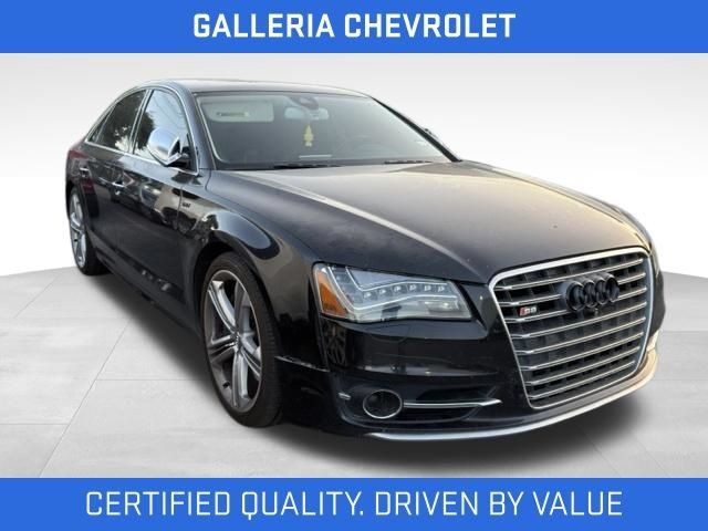 Used 2013 Audi S8 AWD/4WD image 2