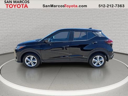 Used 2025 Nissan Kicks Play S image 8