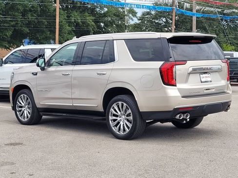 Used 2022 GMC Yukon Denali RWD image 6