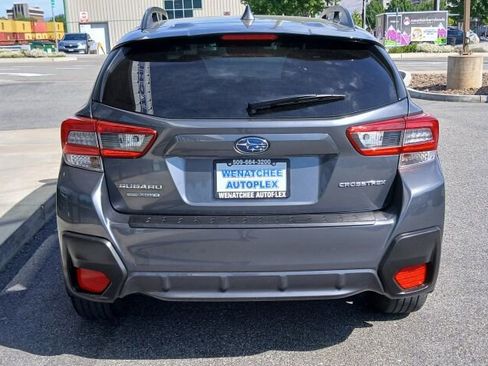 Used 2021 Subaru Crosstrek 2.0i Premium w/ Moonroof Package image 6
