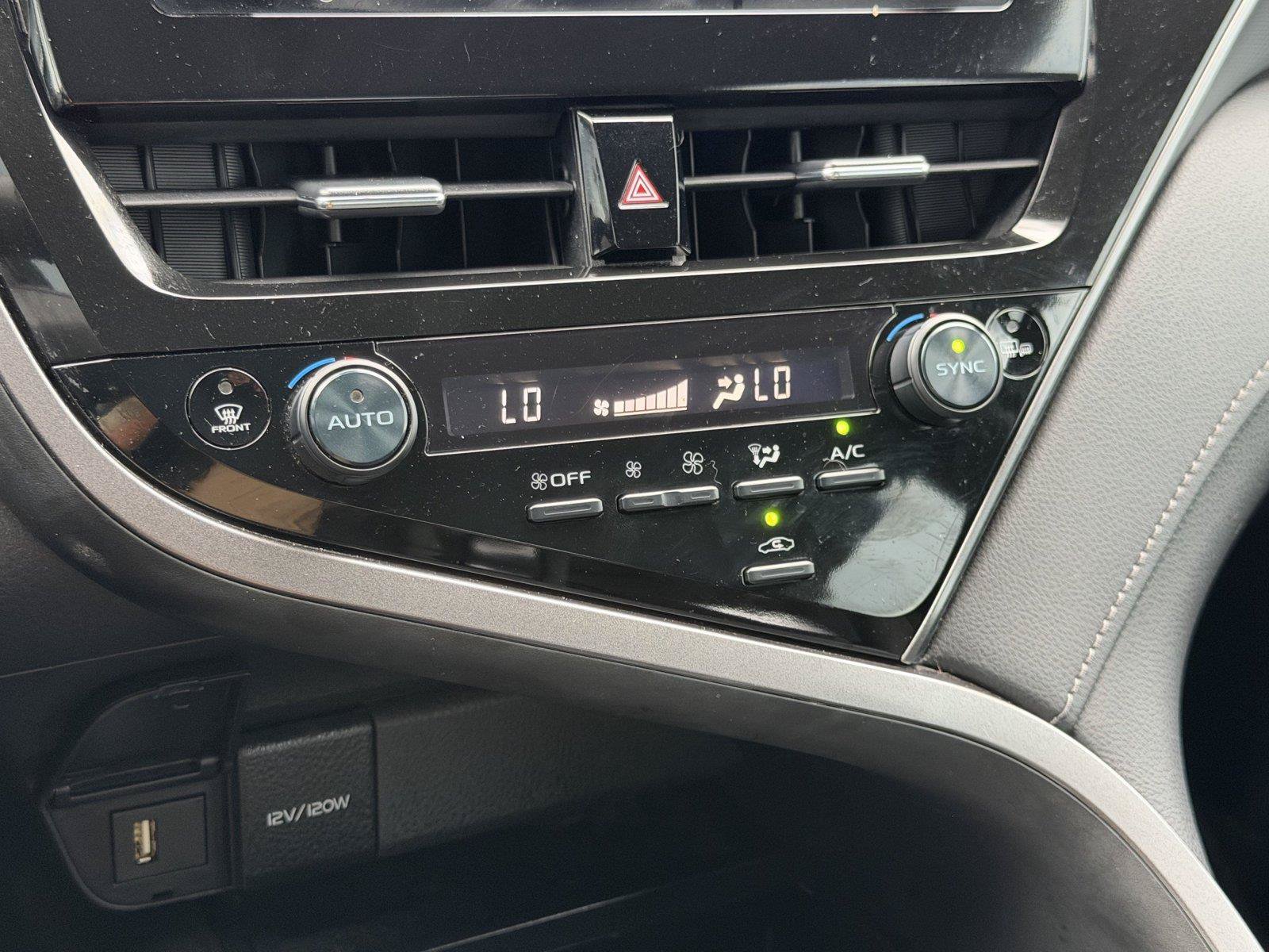 Used 2024 Toyota Camry LE w/ Convenience Package FWD image 20