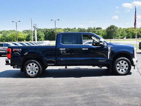Used 2023 Ford F250 Lariat w/ Lariat Ultimate Package AWD/4WD image 15