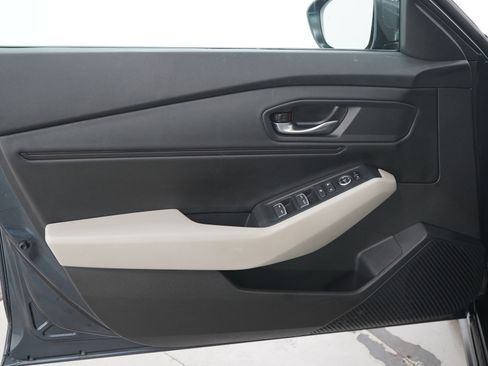 Used 2024 Honda Accord EX image 19