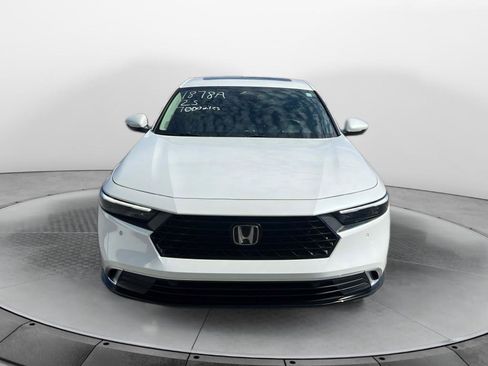 Used 2025 Honda Accord Touring image 8