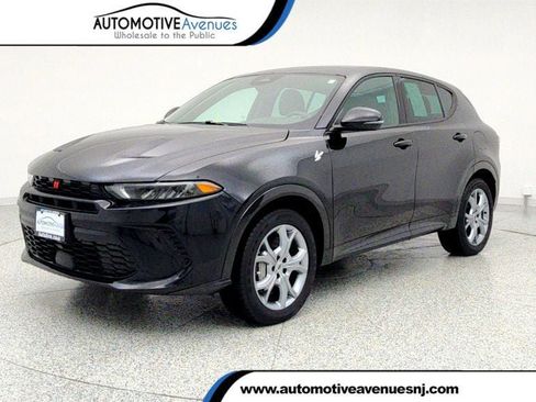 Used 2024 Dodge Hornet R/T Plus image 1