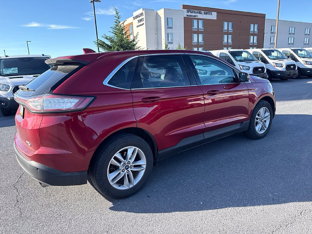 Used 2017 Ford Edge SEL w/ Equipment Group 201A AWD/4WD image 4