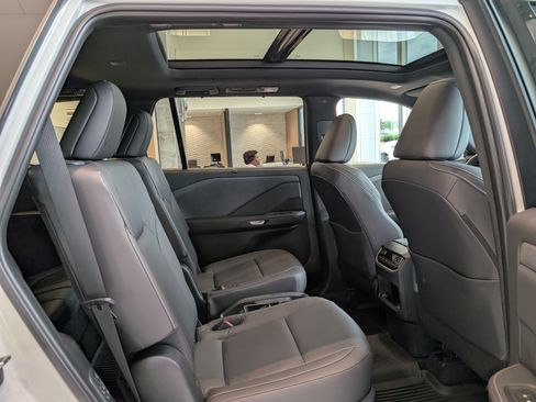 New 2026 Lexus TX 350 AWD image 8