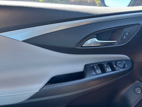 Used 2024 Buick Envista Avenir FWD image 27