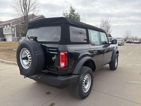 New 2026 Ford Bronco 4-Door AWD/4WD image 5