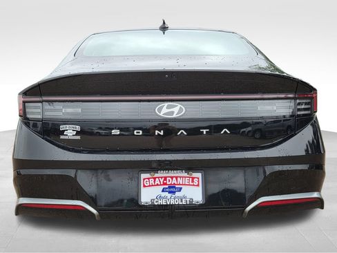 Used 2024 Hyundai Sonata SEL FWD image 8