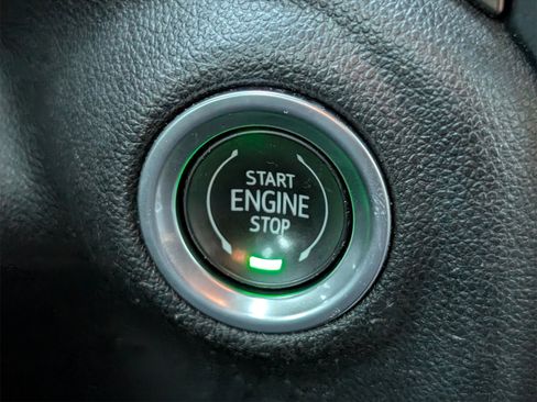 Used 2022 Chevrolet Silverado 2500 High Country w/ Safety Package II image 26