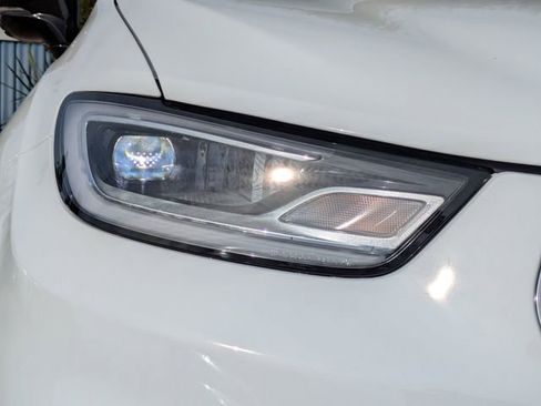 New 2026 Chrysler Pacifica Select image 10