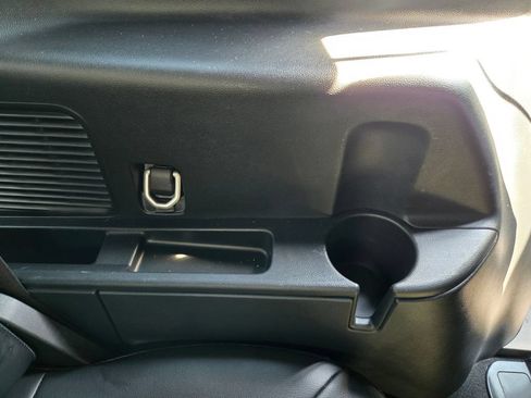 Used 2024 Ford Explorer ST w/ Equipment Group 401A AWD/4WD image 40