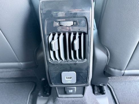 New 2026 Jeep Compass Latitude image 25