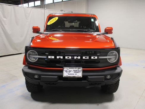 Used 2022 Ford Bronco Outer Banks image 4