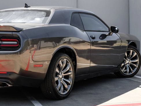 Used 2015 Dodge Challenger R/T Plus RWD image 13