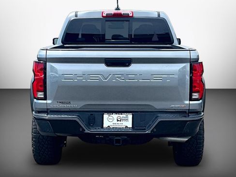 Used 2025 Chevrolet Colorado ZR2 AWD/4WD image 3