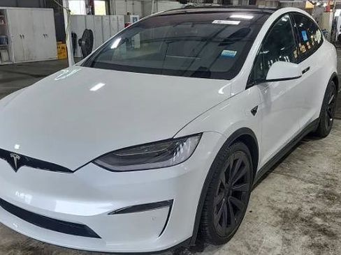 Used 2022 Tesla Model X Plaid image 1