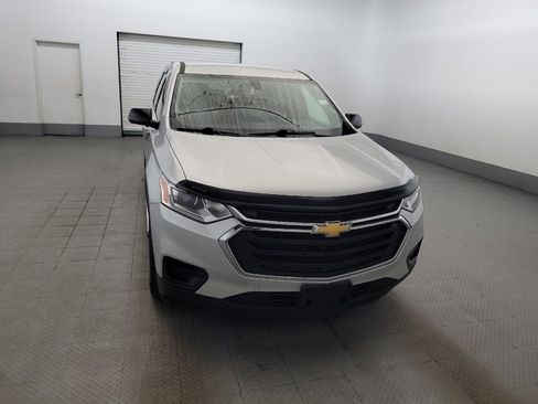 Used 2018 Chevrolet Traverse LS FWD image 14