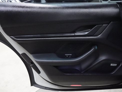 Used 2021 Porsche Taycan 4S w/ Premium Package AWD/4WD image 24