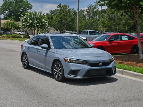 Certified 2024 Honda Civic EX image 6