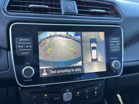 Certified 2024 Nissan Leaf SV Plus image 31