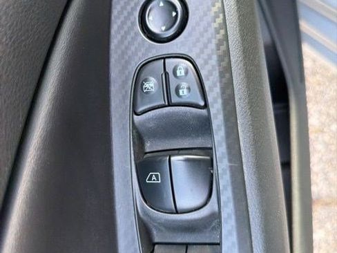 Used 2024 Nissan Altima 2.5 SV FWD image 23