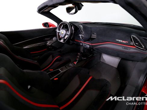 Used 2020 Ferrari 488 Pista Spider RWD image 20