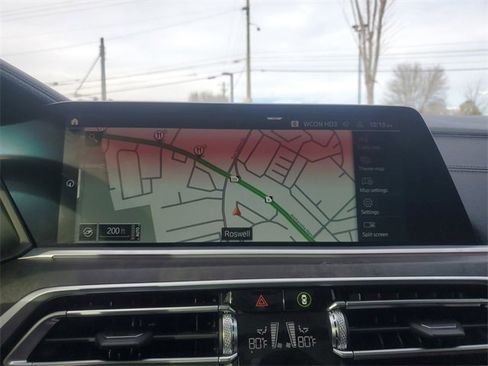 Used 2022 BMW X7 M50i w/ Executive Package image 22