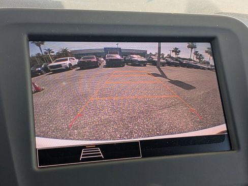 Used 2024 Chevrolet Equinox RS FWD image 19