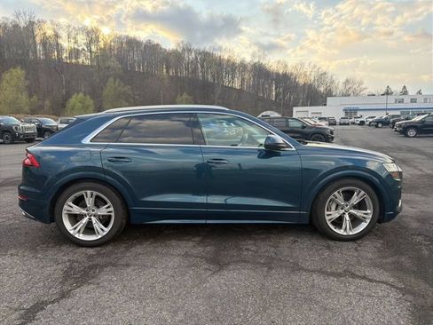 Used 2019 Audi Q8 Prestige AWD/4WD image 6